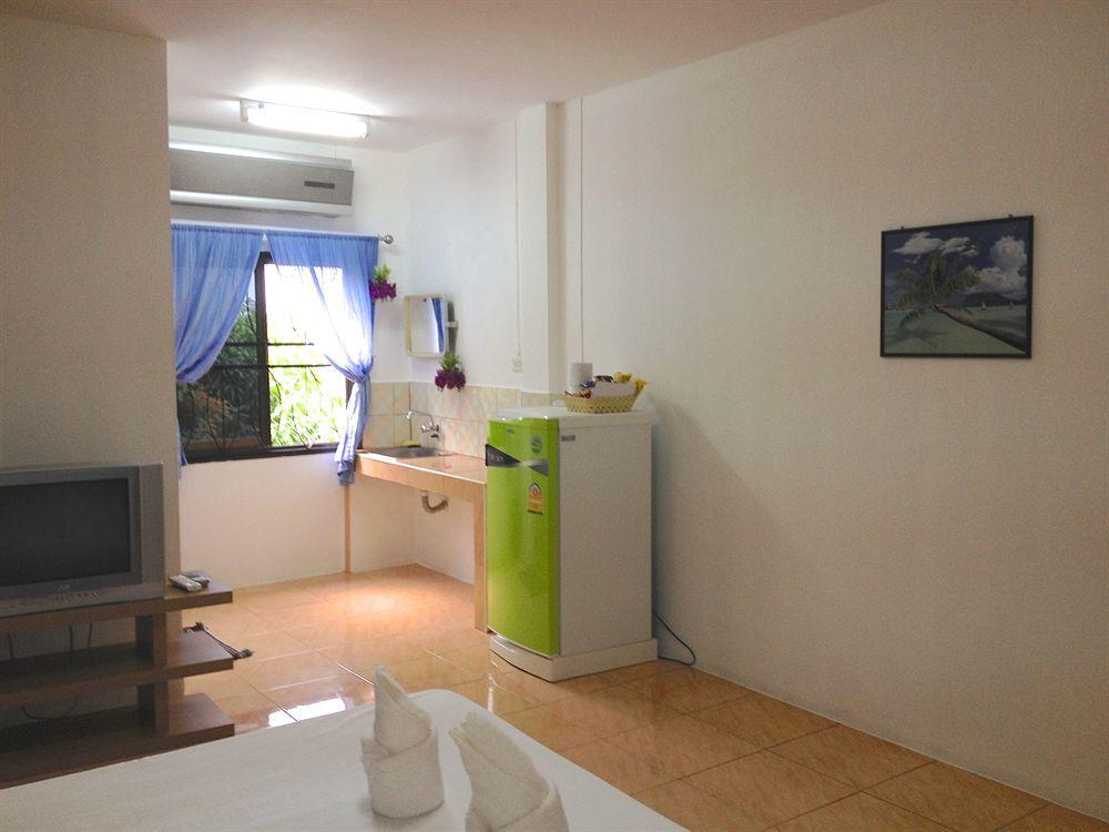 Little Austria Tams Guesthouse Chaweng Beach Buitenkant foto