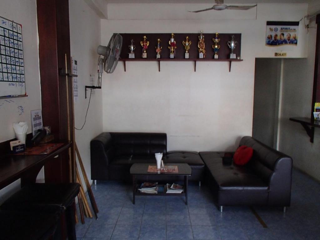 Little Austria Tams Guesthouse Chaweng Beach Buitenkant foto