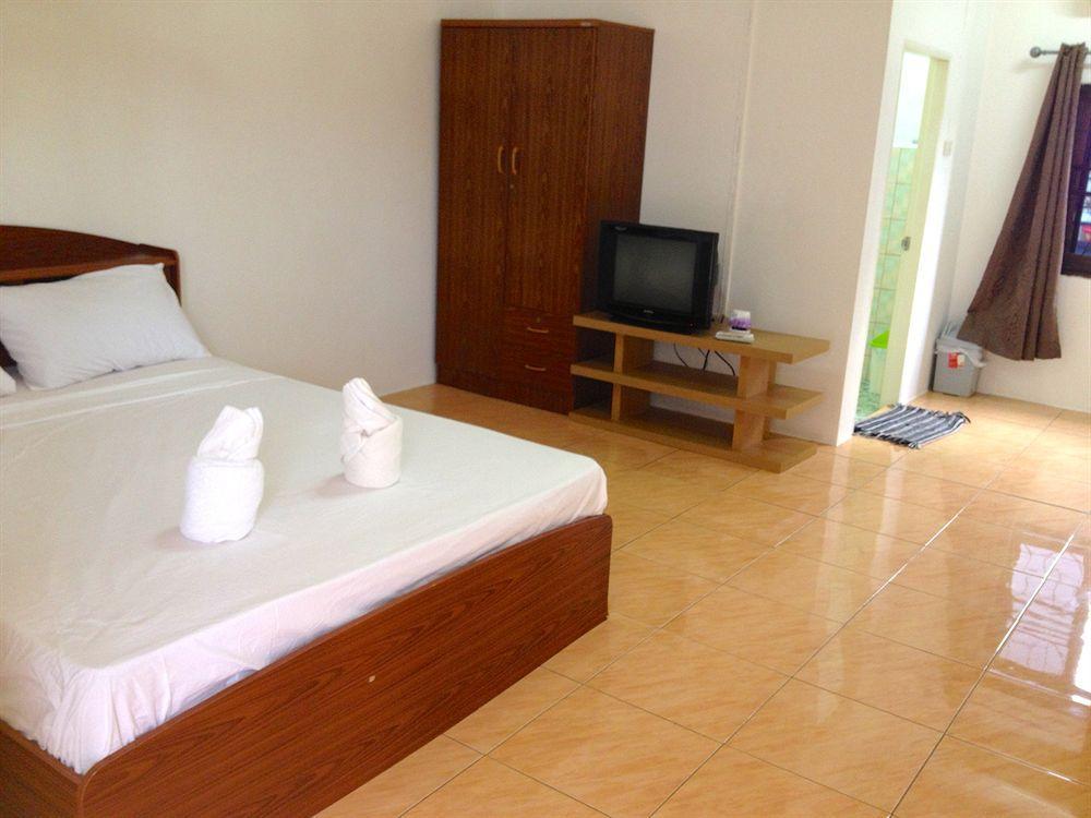 Little Austria Tams Guesthouse Chaweng Beach Buitenkant foto