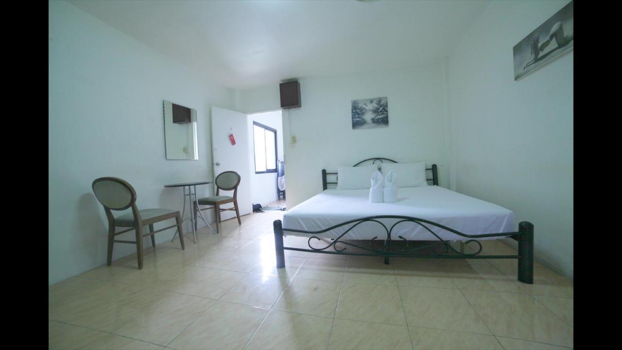 Little Austria Tams Guesthouse Chaweng Beach Buitenkant foto
